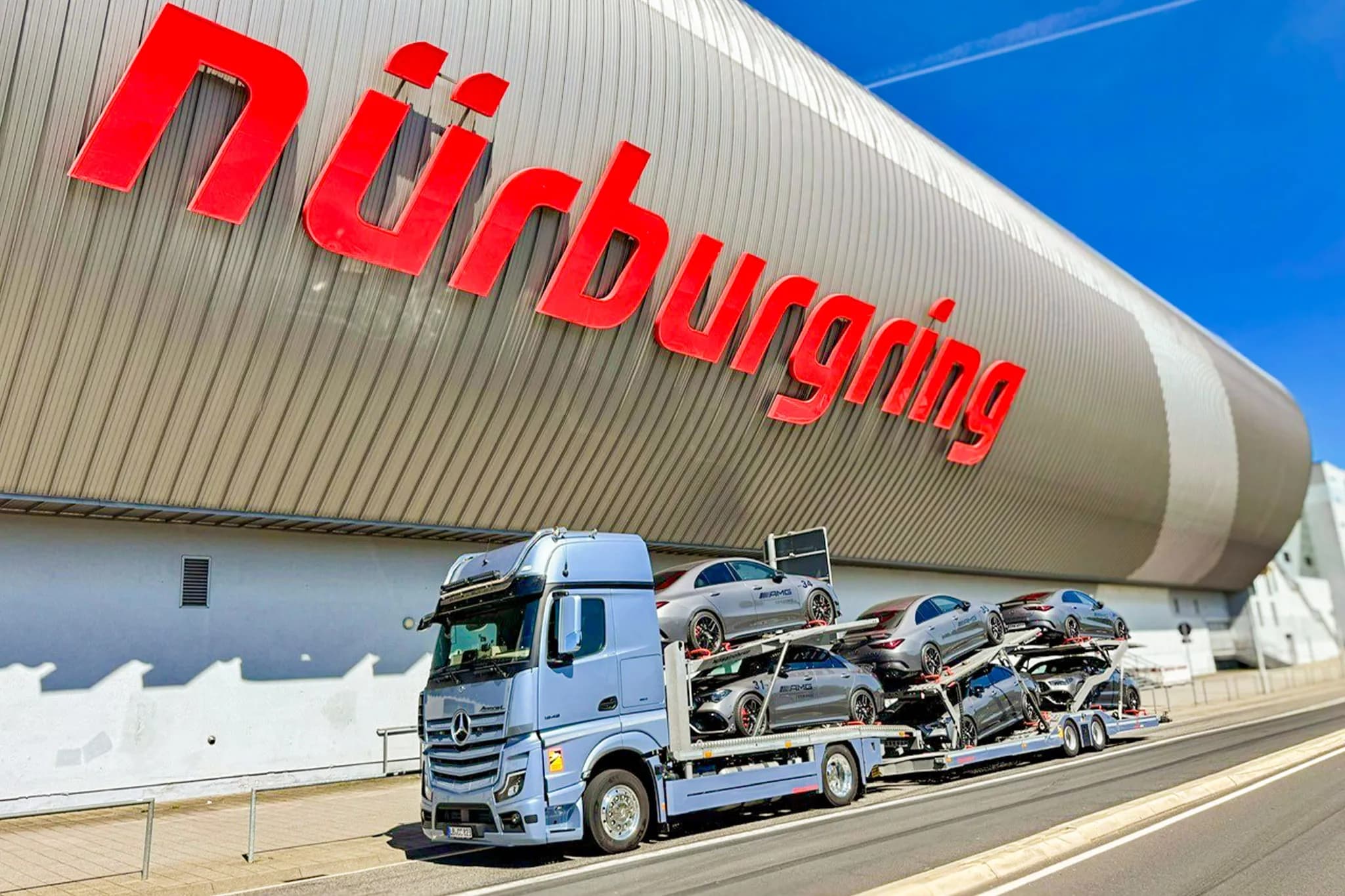 Diskreter geschlossener Transport für autonome Fahrzeuge und Prototypen